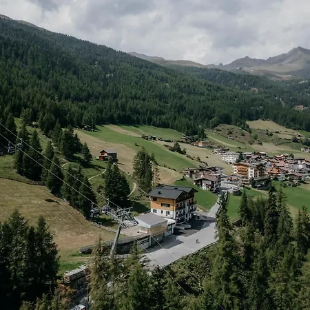 A Casa Amethyst Appartement Sölden Buitenkant foto